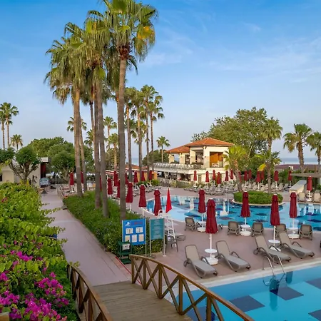 Trendy Palm Hotel 5*